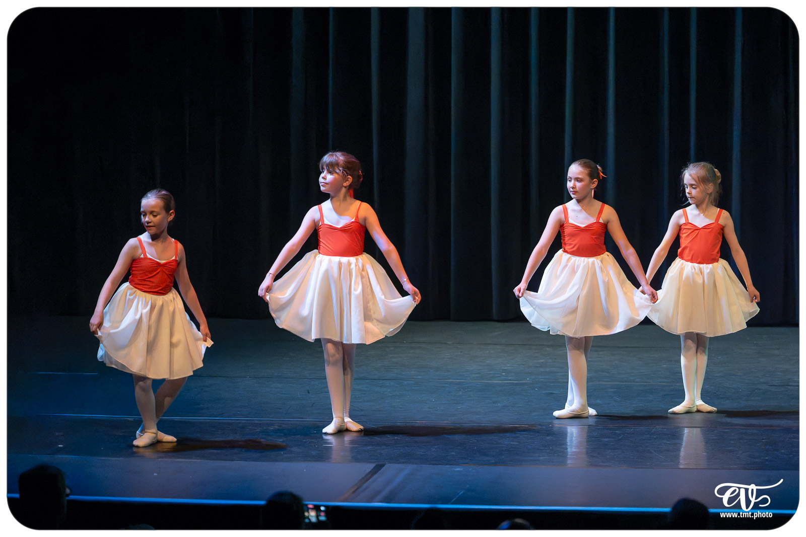 ECOLE DE DANSE CÉCILE ADAMOW